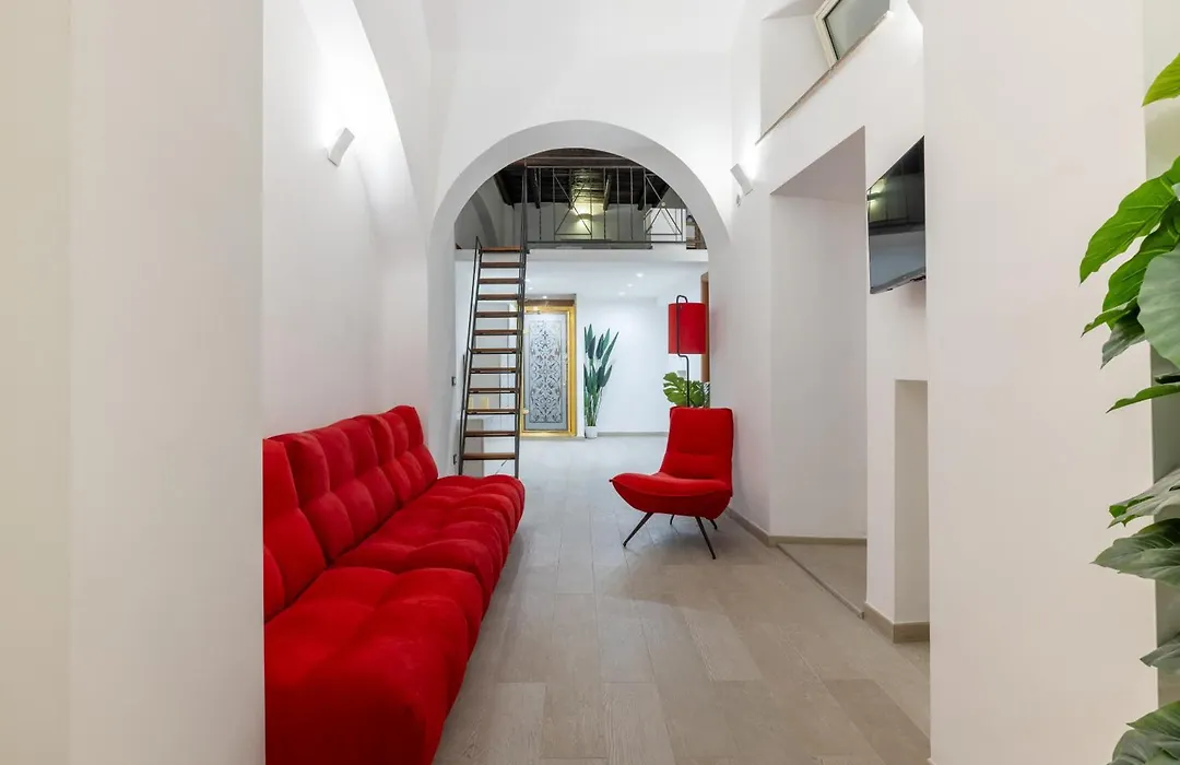 Lovely studio Apartment - Capocci-1
