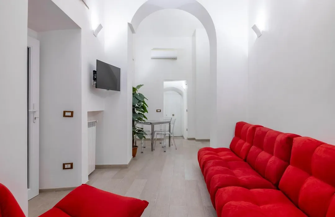Lovely Studio Apartment - Capocci-1